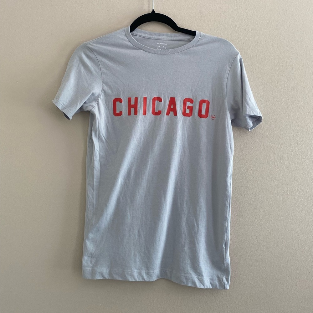 Light Blue & Red Chicago Graphic T-Shirt Size XXS